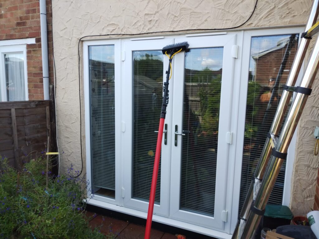 Stanford-le-Hope Window Cleaning -mrssparkles